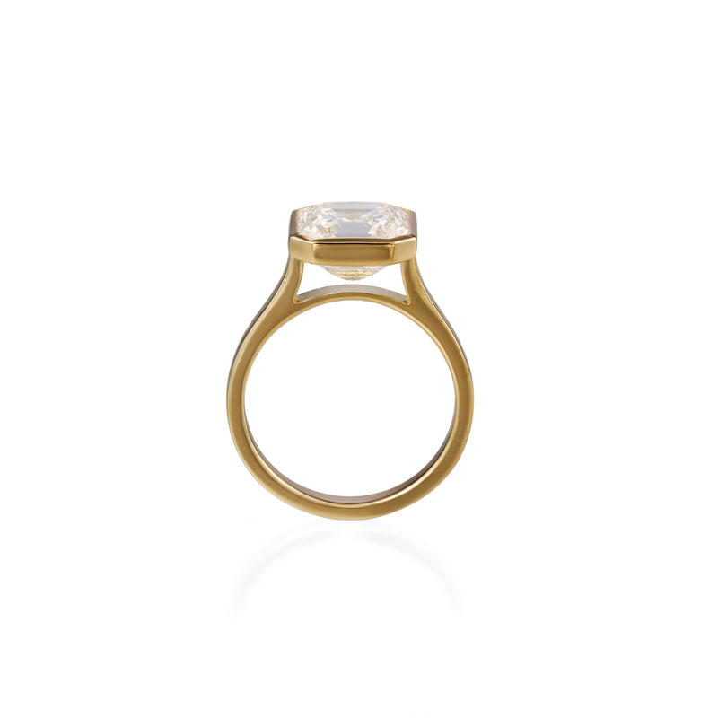 4 ct asscher lab-grown diamond ring in 18K yellow gold by FacetsN – upright view