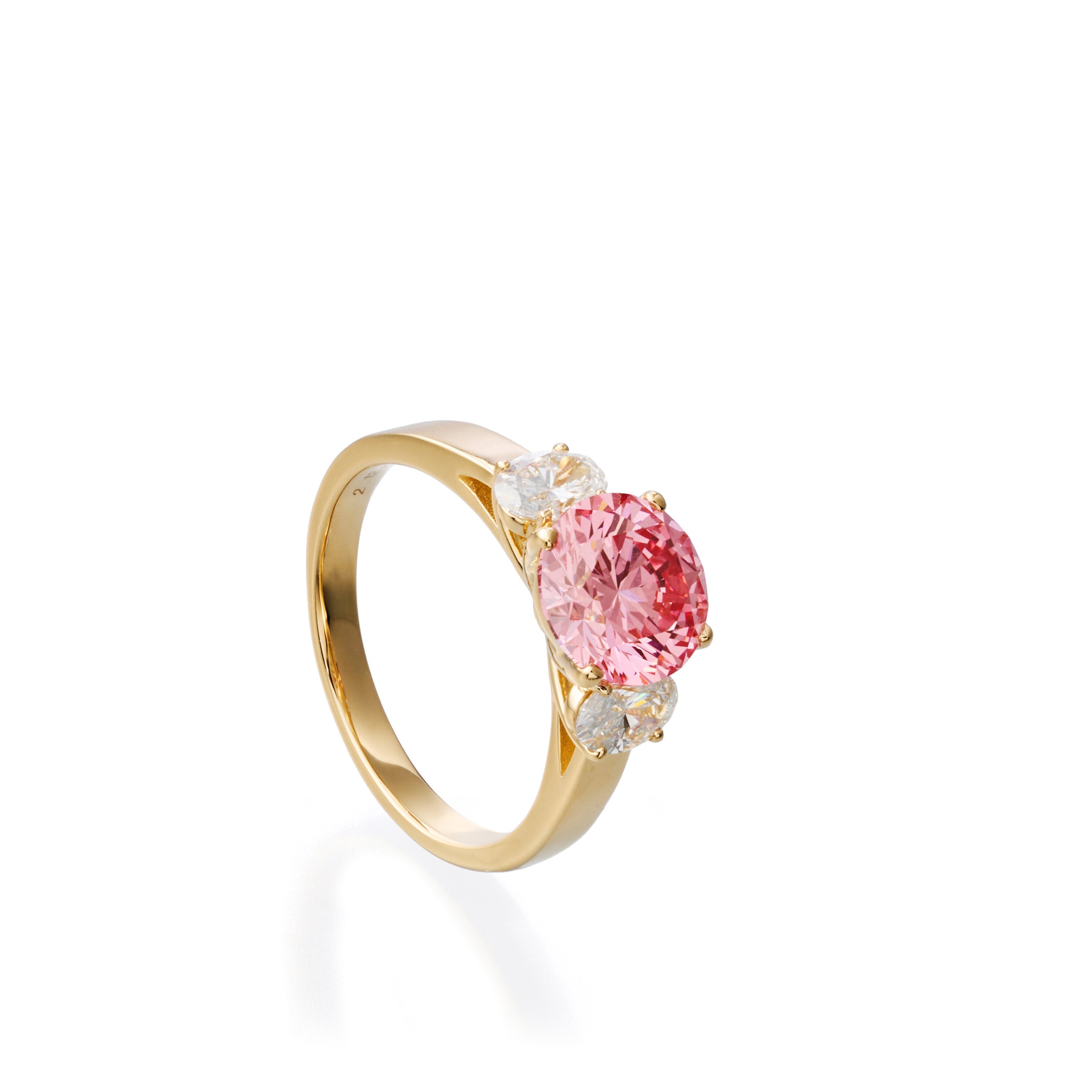 2.12 ct round brilliant lab-grown diamond ring in 18K yellow gold by FacetsN – 45 degree view