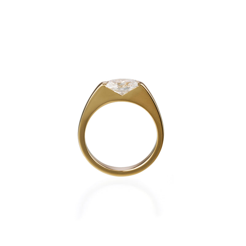 0.50 ct oval lab-grown diamond ring in 18K yellow gold by FacetsN – upright view