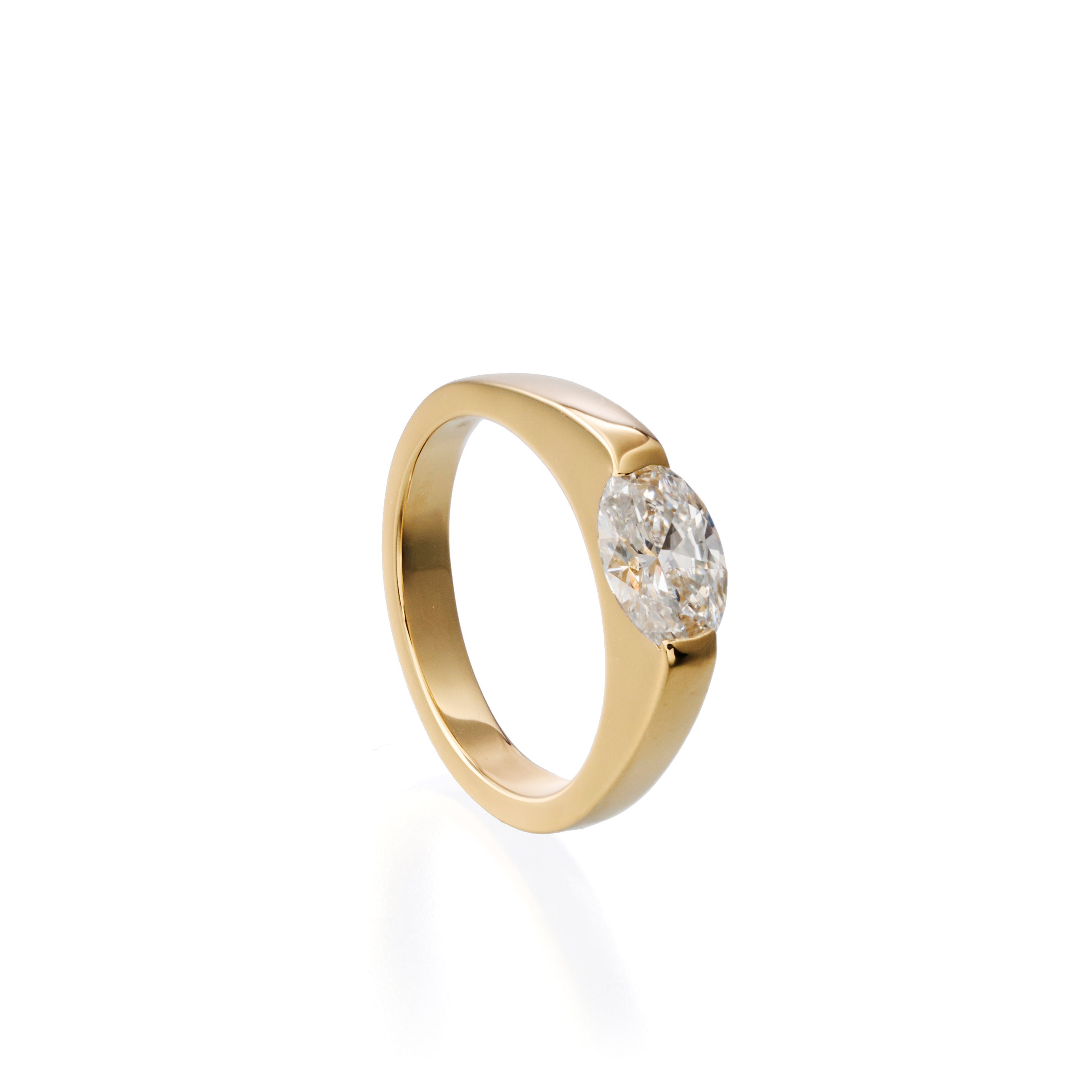 1.03 ct round brilliant lab-grown diamond ring in 18K yellow gold by FacetsN –  45 degree view